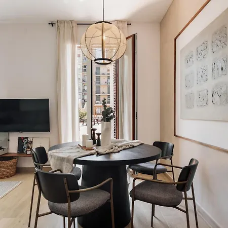 Incahuasi - 3 Bedrooms And Terrace In Eixample Esquerra * Barcelona